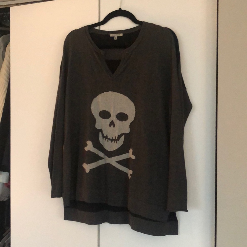 Lisa Todd Causal Top
